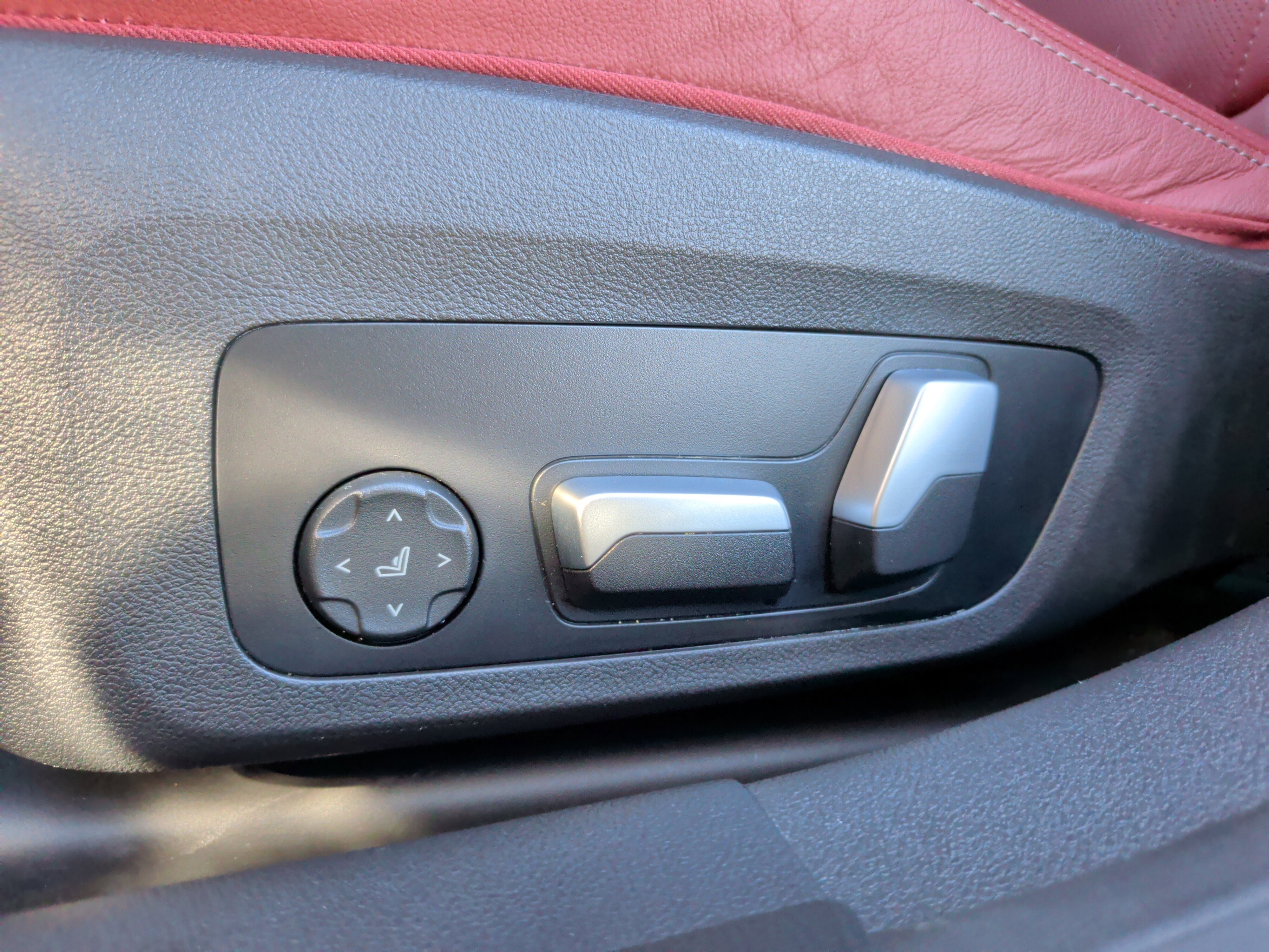 Certified 2023 BMW i4 eDrive35 w/ Premium Package image 27