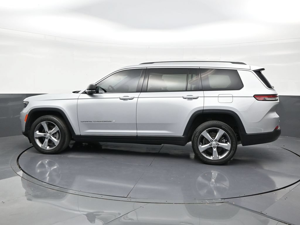 Used 2021 Jeep Grand Cherokee L Limited RWD image 2