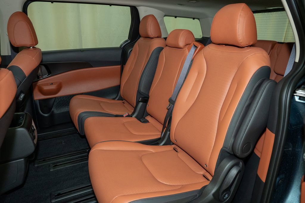 New 2026 Kia Carnival SX Prestige image 11