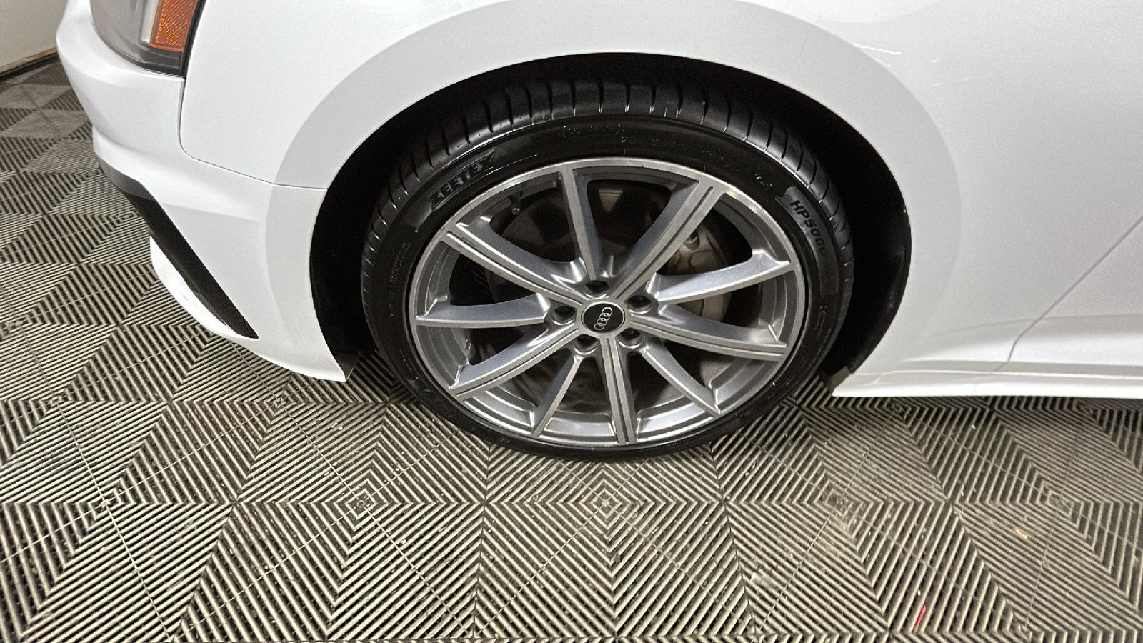 Used 2025 Audi A5 2.0T Premium AWD/4WD image 9
