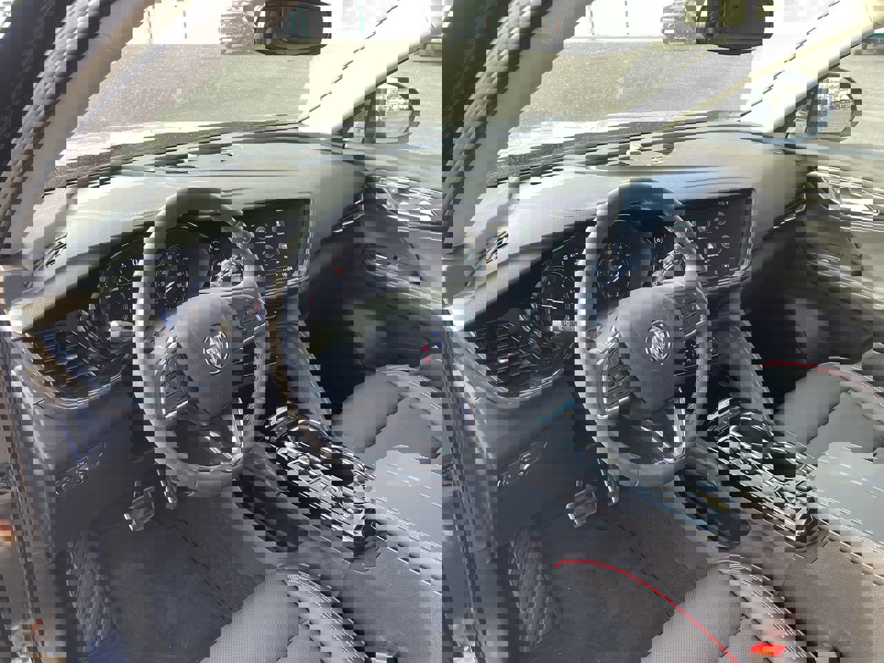 Certified 2023 Buick Envision Essence w/ Sport Touring Package image 10