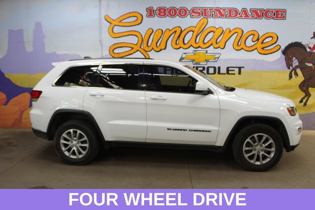 Used 2022 Jeep Grand Cherokee Laredo E AWD/4WD image 1