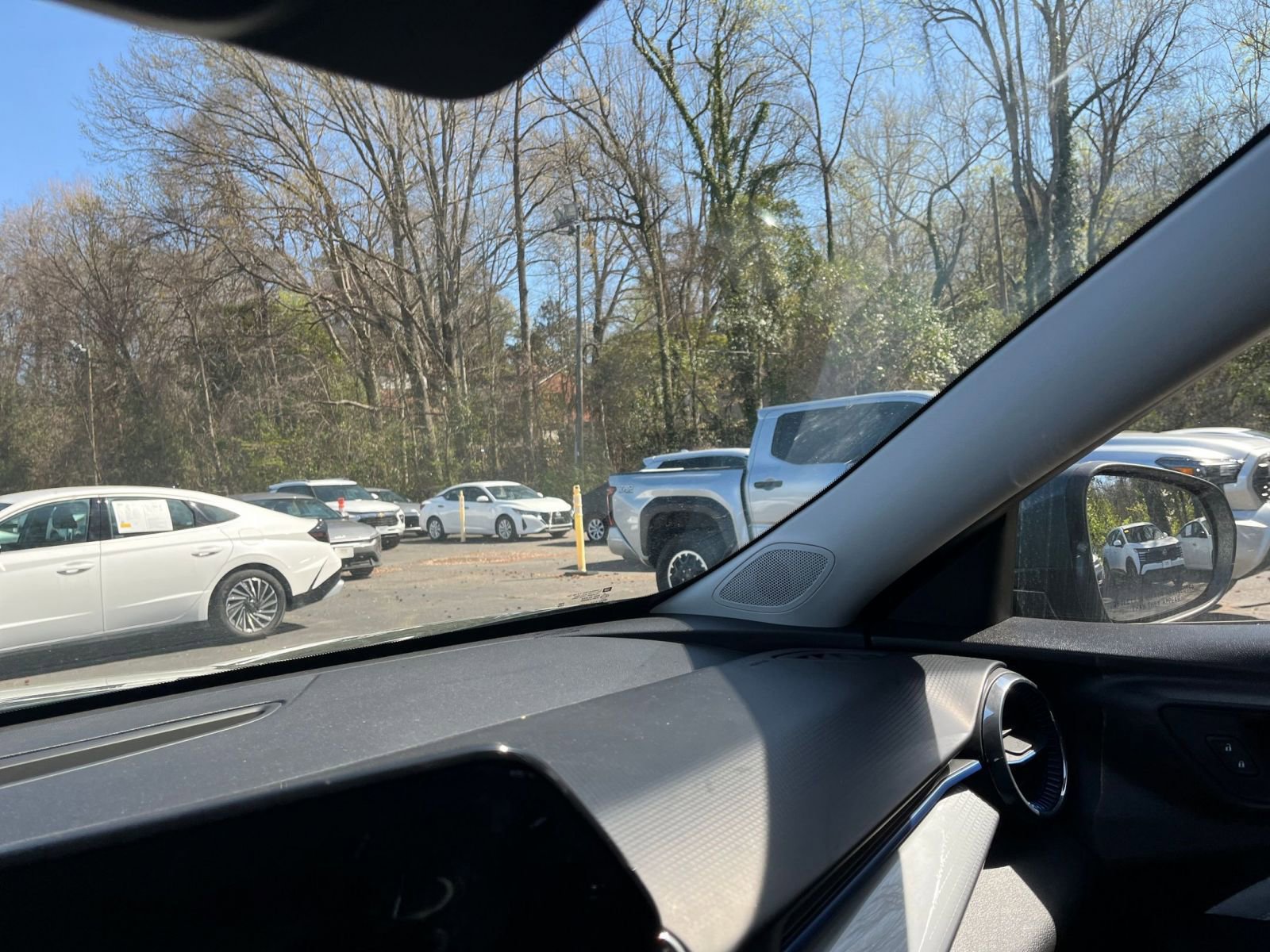 Used 2025 Chevrolet Trax LT w/ LT Convenience Package image 34