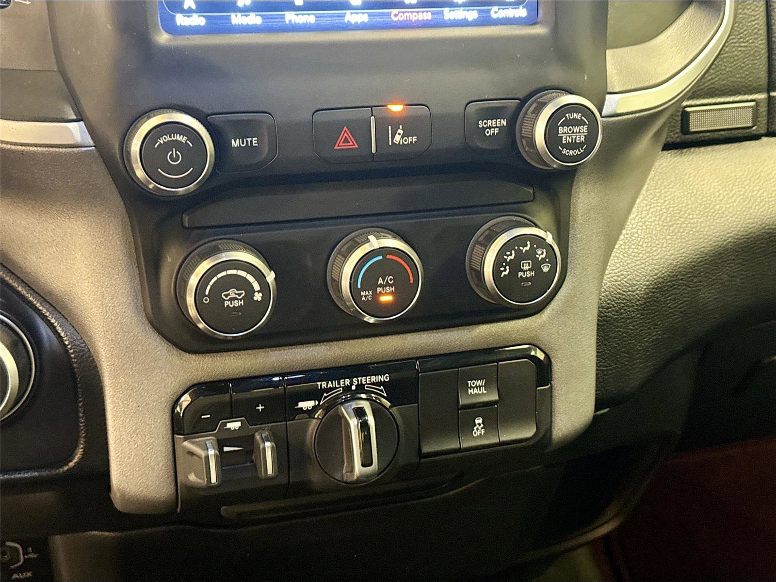 New 2023 Honda Passport EX-L image 16