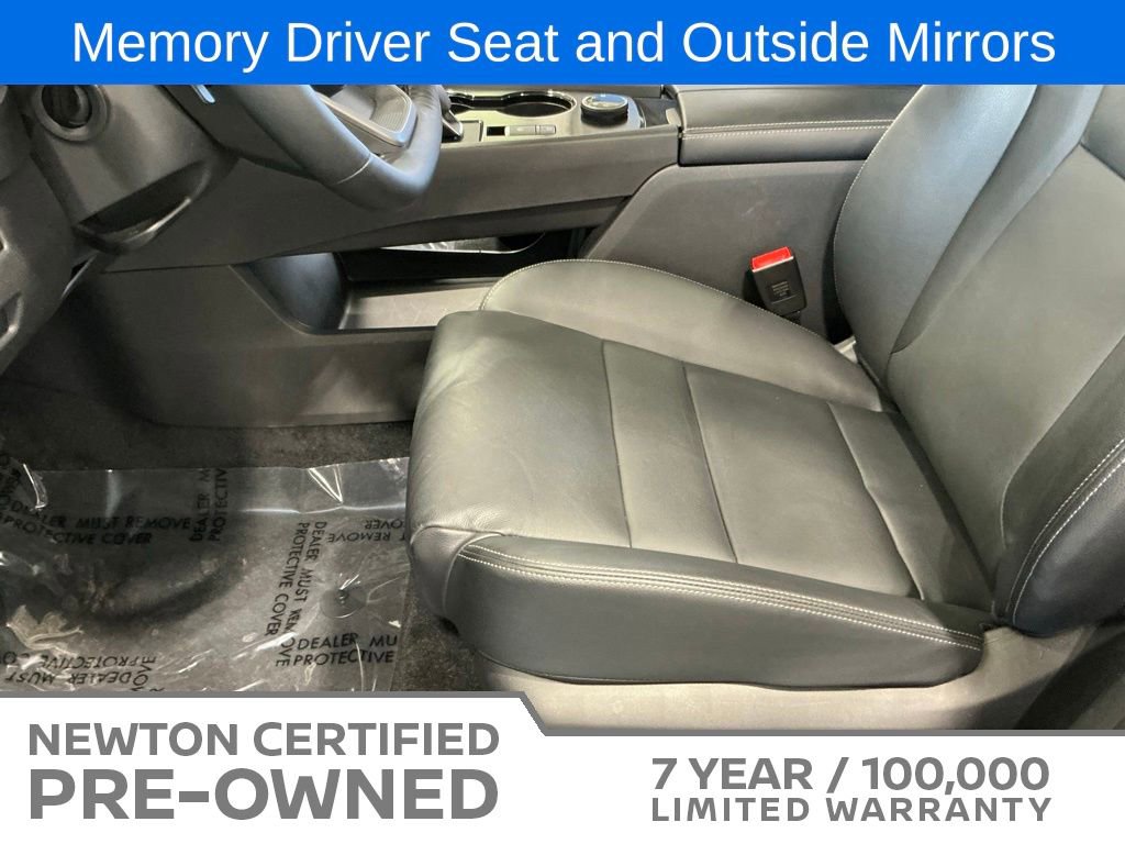 Used 2025 Nissan Rogue SL w/ SL Premium Package AWD/4WD image 13
