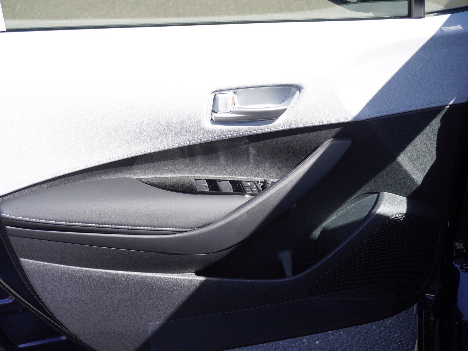 New 2027 Toyota Corolla SE FWD image 18