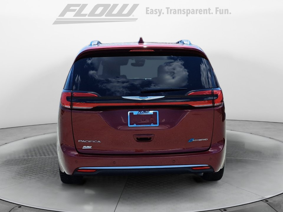 Used 2021 Chrysler Pacifica Pinnacle FWD image 8