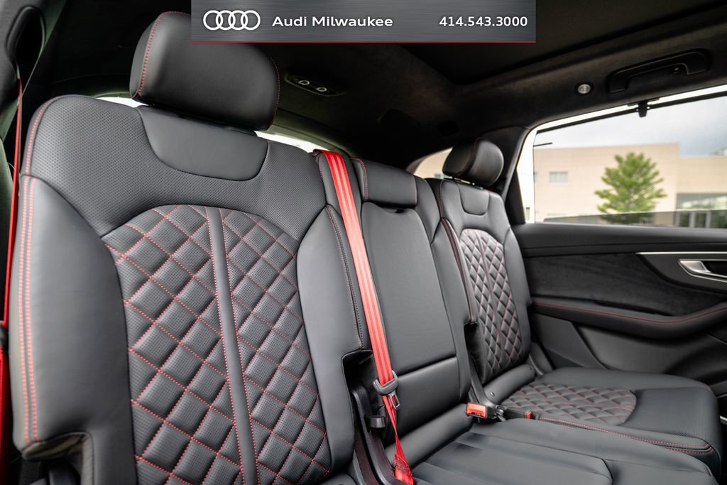 New 2026 Audi SQ7 Prestige AWD/4WD image 48