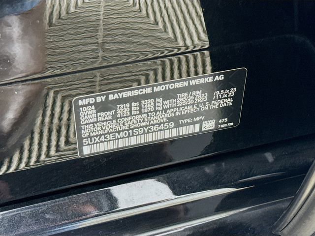 Used 2025 BMW ALPINA XB7 AWD/4WD image 34