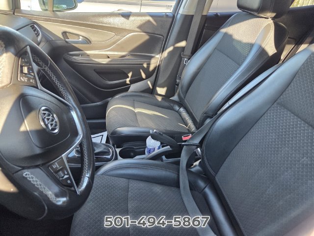 Used 2021 Buick Encore Preferred AWD/4WD image 8