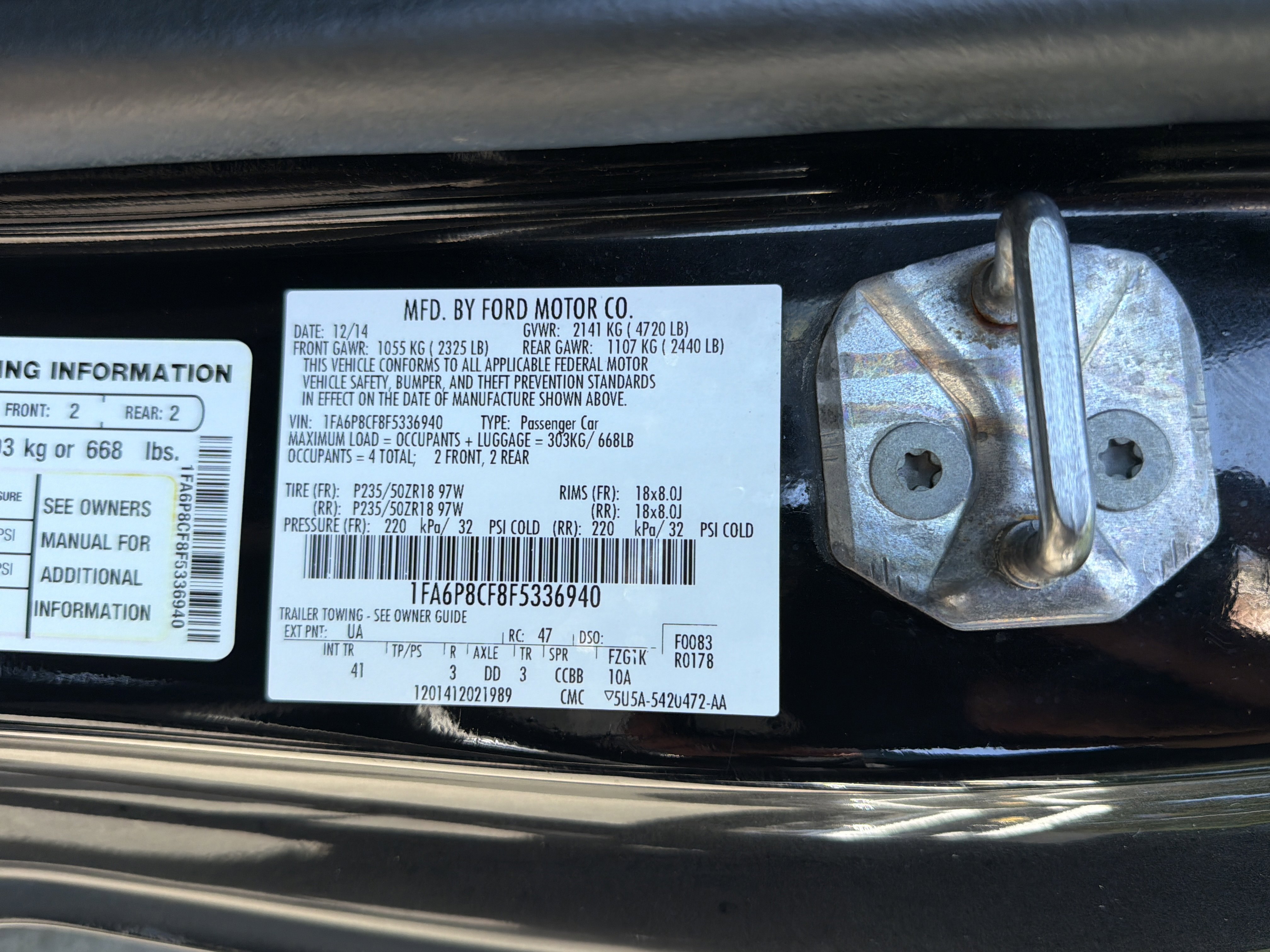 Used 2015 Ford Mustang GT Premium w/ Equipment Group 401A RWD image 35