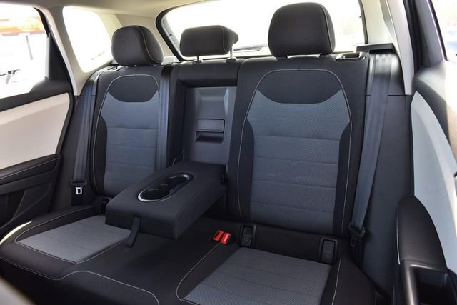 Used 2025 Volkswagen Taos S image 21