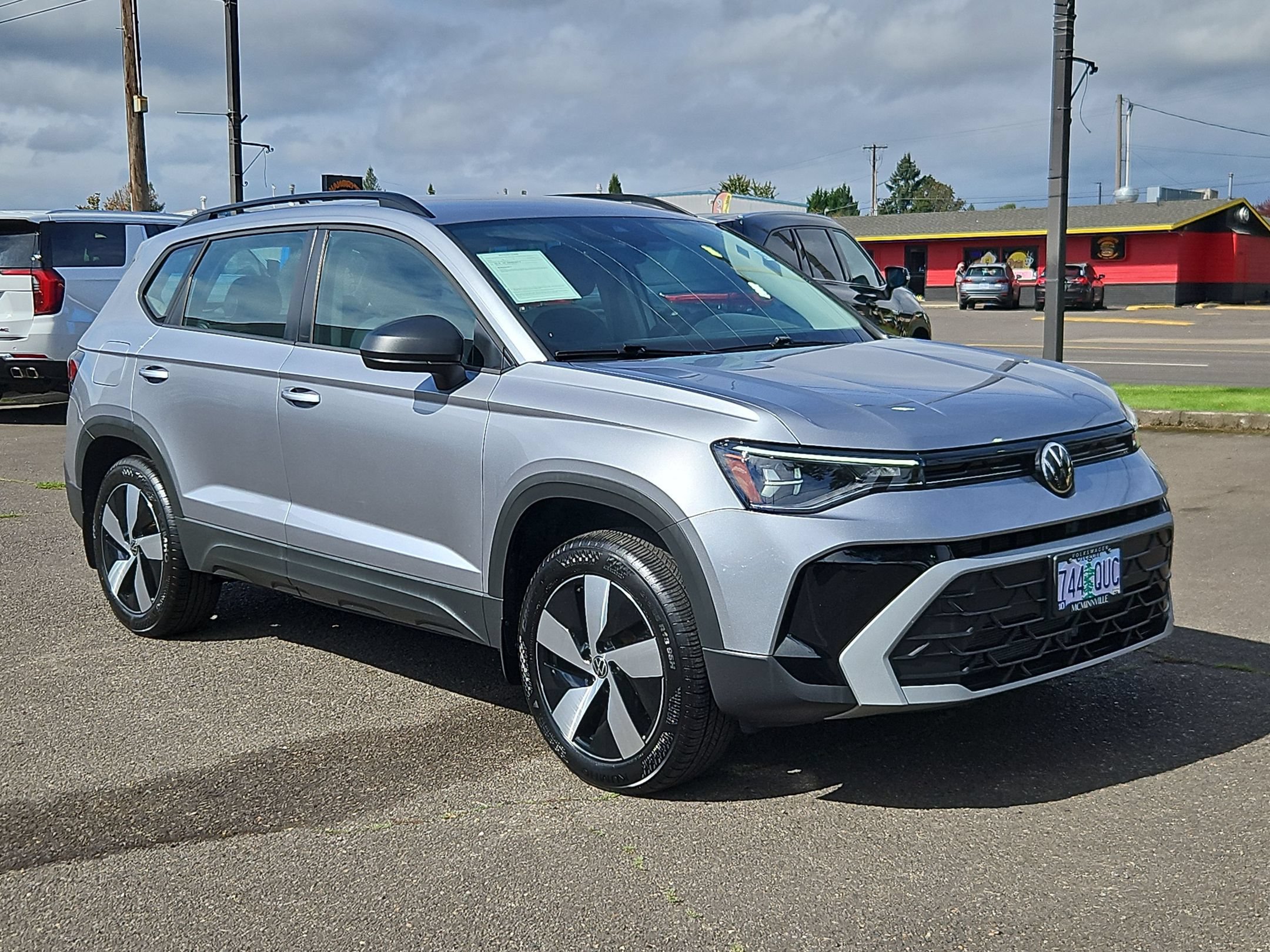 Used 2025 Volkswagen Taos S AWD/4WD image 7