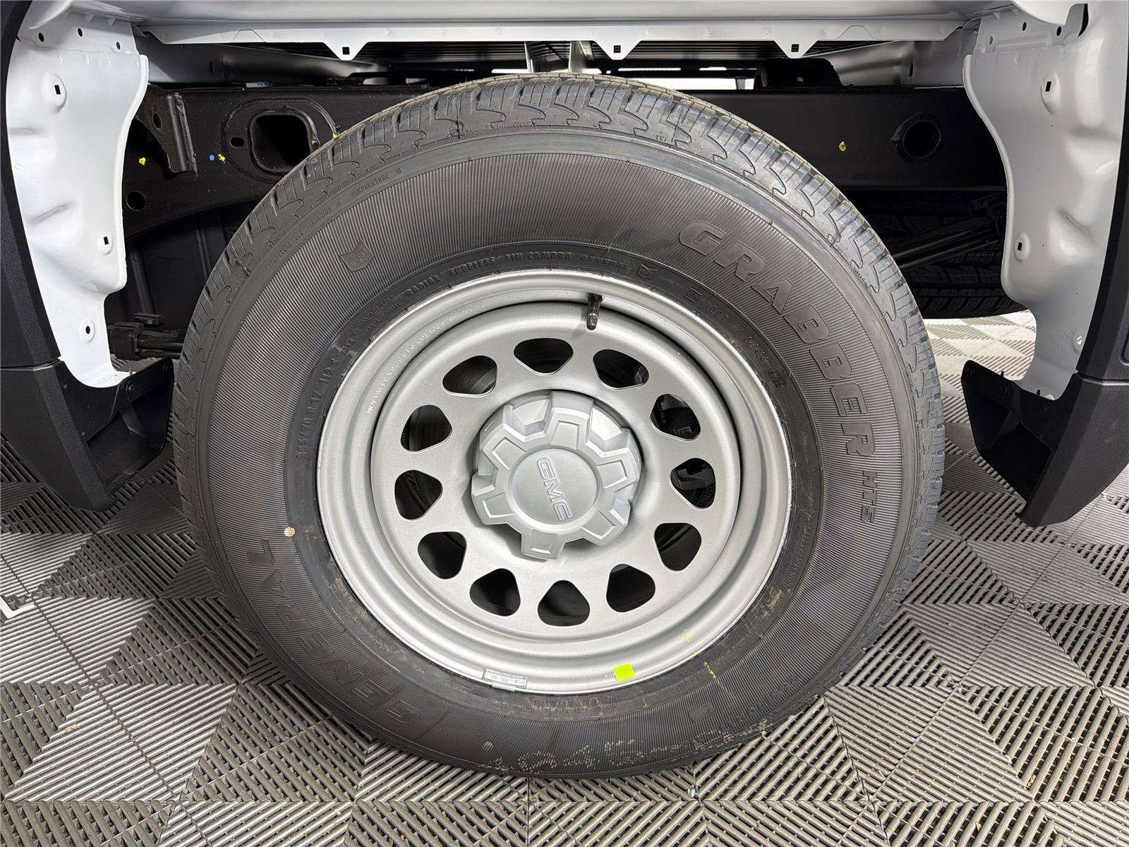 New 2026 GMC Sierra 1500 Pro RWD image 15
