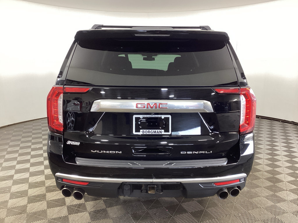 Used 2022 GMC Yukon XL Denali AWD/4WD image 3