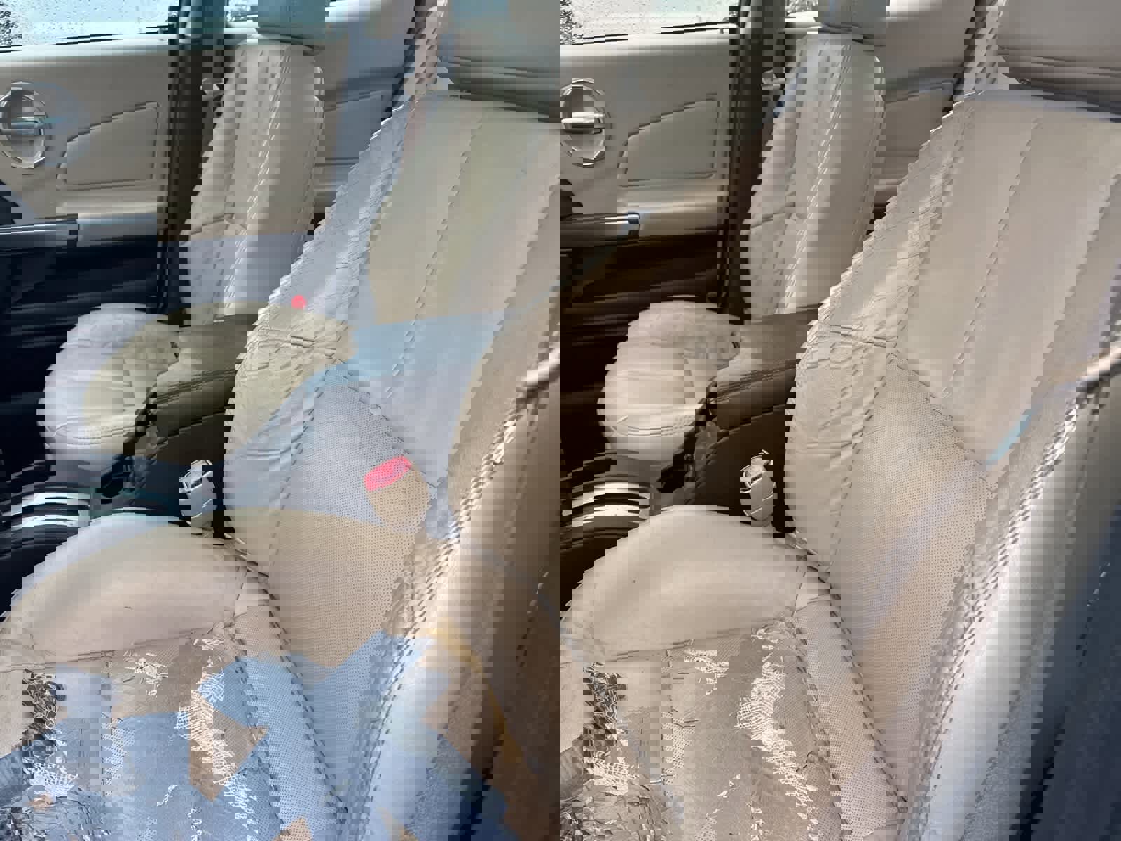 Used 2008 Pontiac Grand Prix w/ Premium Package image 28