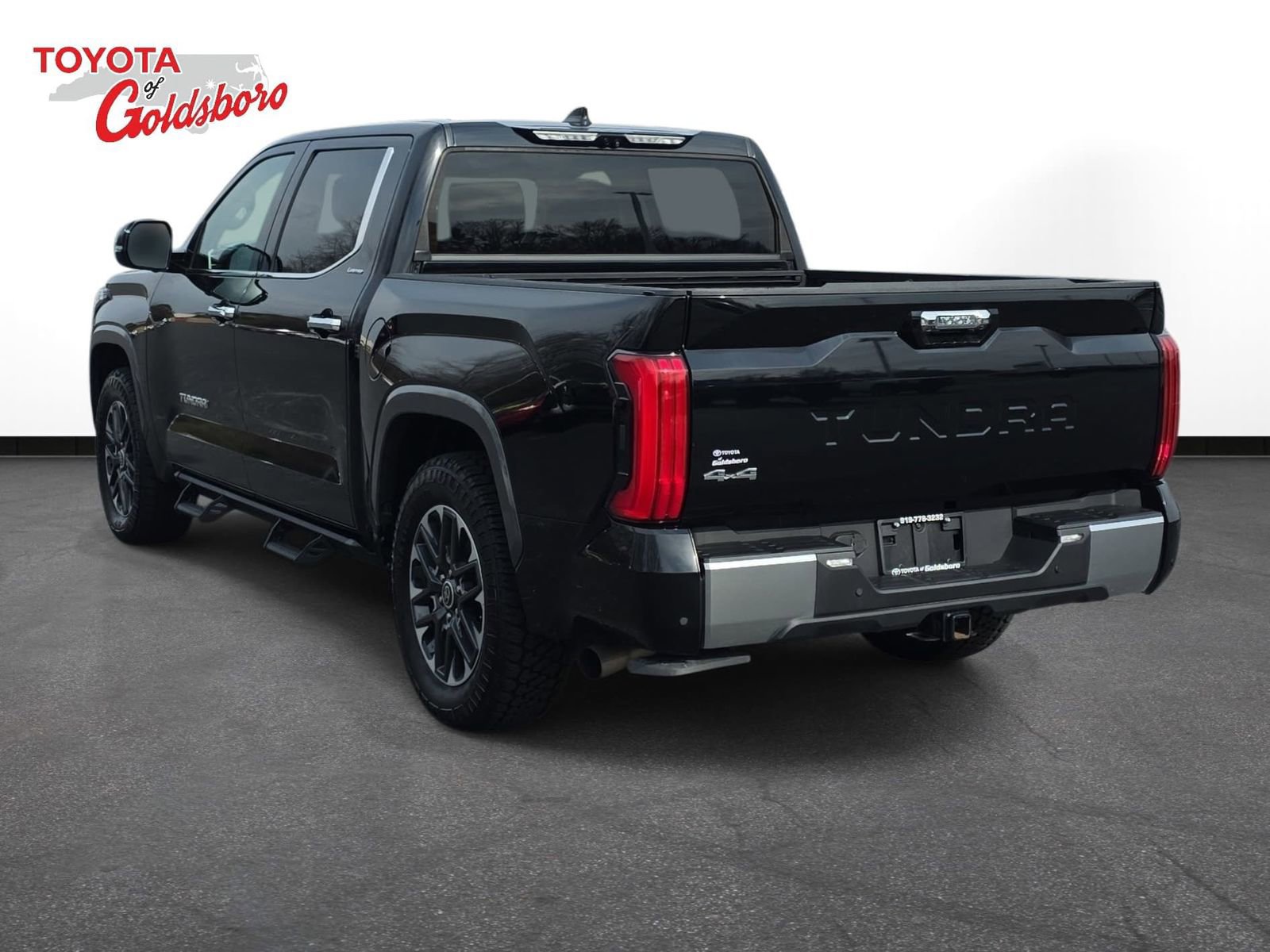 Used 2023 Toyota Tundra Limited image 7