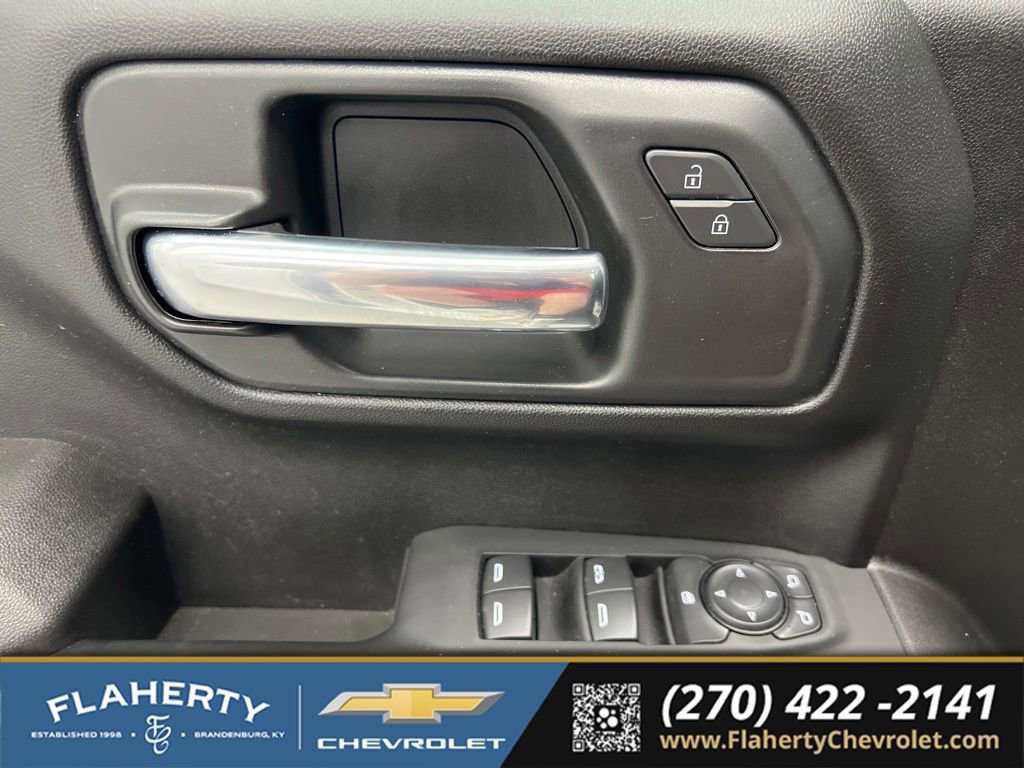 Used 2026 Chevrolet Silverado 1500 W/T w/ WT Value Package AWD/4WD image 17