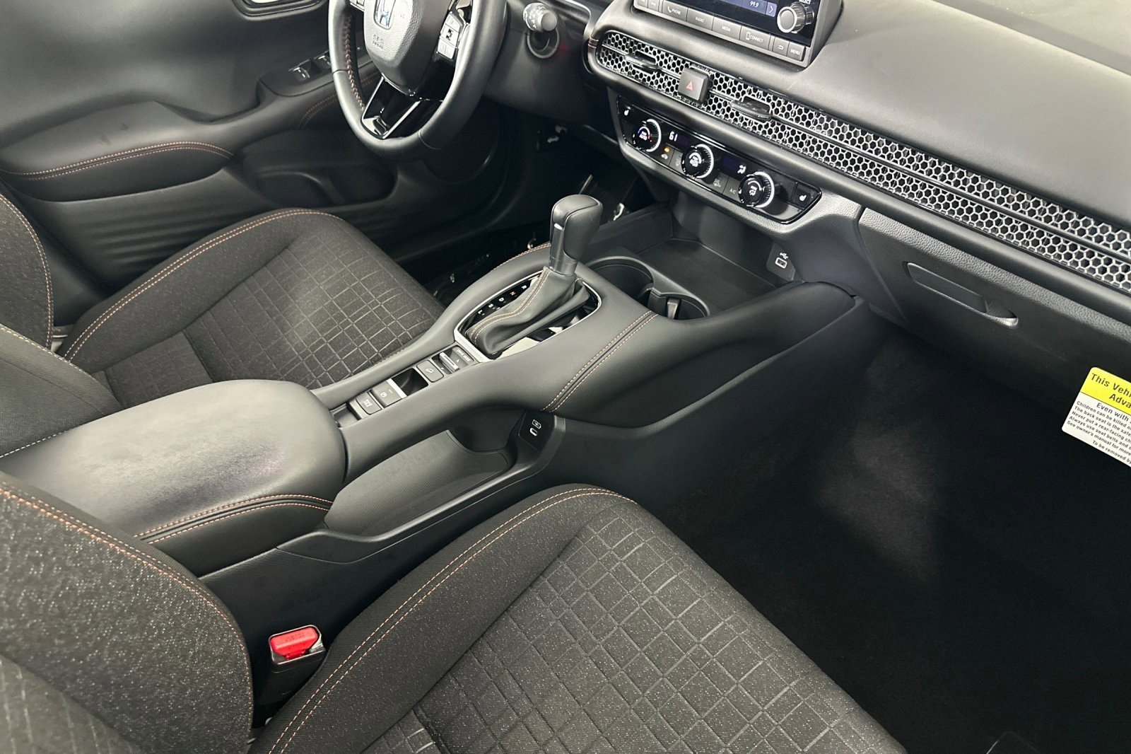 Used 2025 Honda HR-V Sport image 15