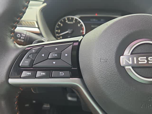 Used 2023 Nissan Altima 2.5 SR w/ SR Premium Package FWD image 24