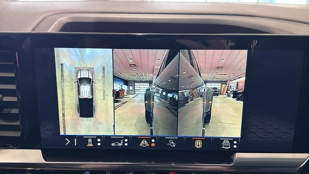New 2026 GMC Sierra 3500 SLT w/ SLT Premium Package image 39