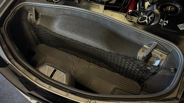 Used 2024 Chevrolet Corvette Stingray Premium Cpe w/ Z51 Performance Package RWD image 30