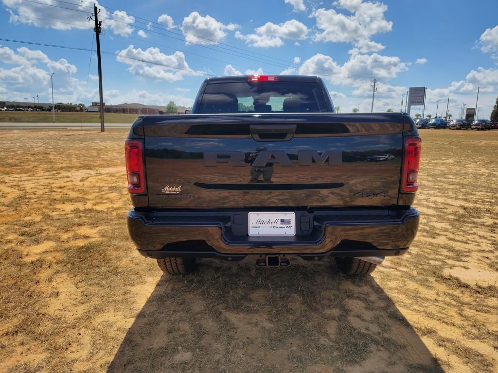New 2025 RAM 2500 Big Horn AWD/4WD image 8