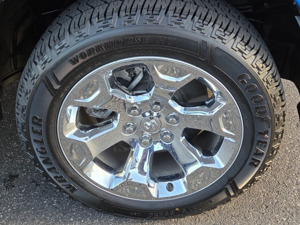 Used 2021 RAM 1500 Big Horn RWD image 9