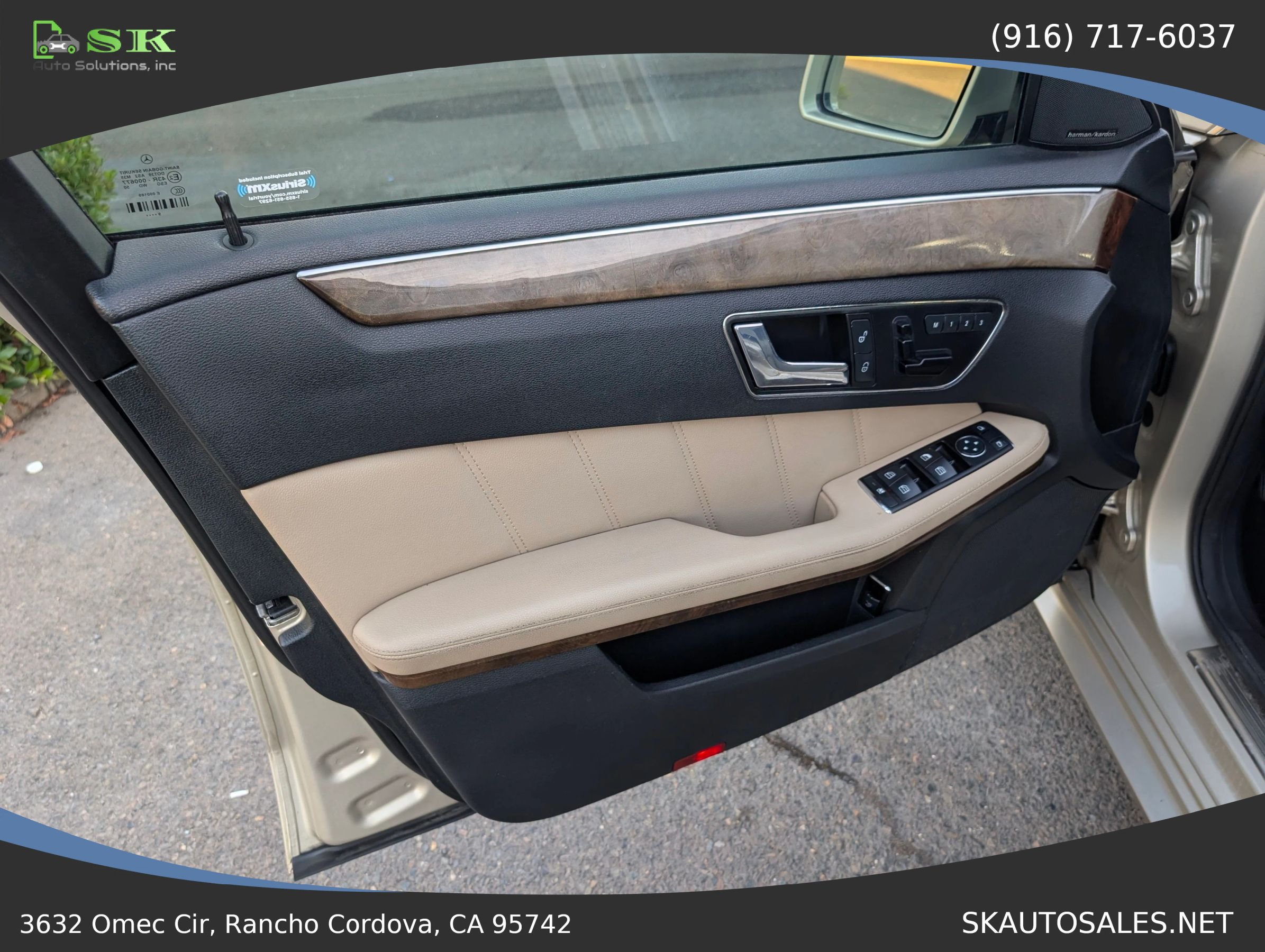 Used 2010 Mercedes-Benz E 350 4MATIC Sedan image 26