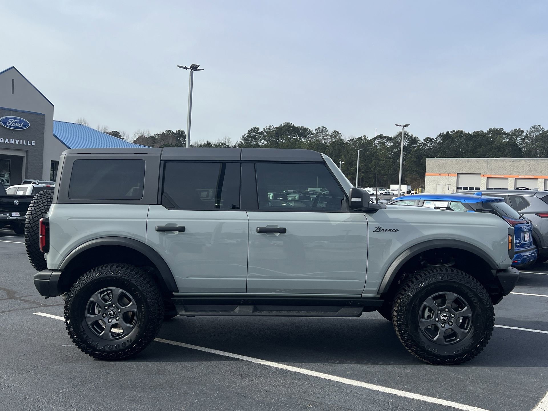 Certified 2024 Ford Bronco Badlands image 28