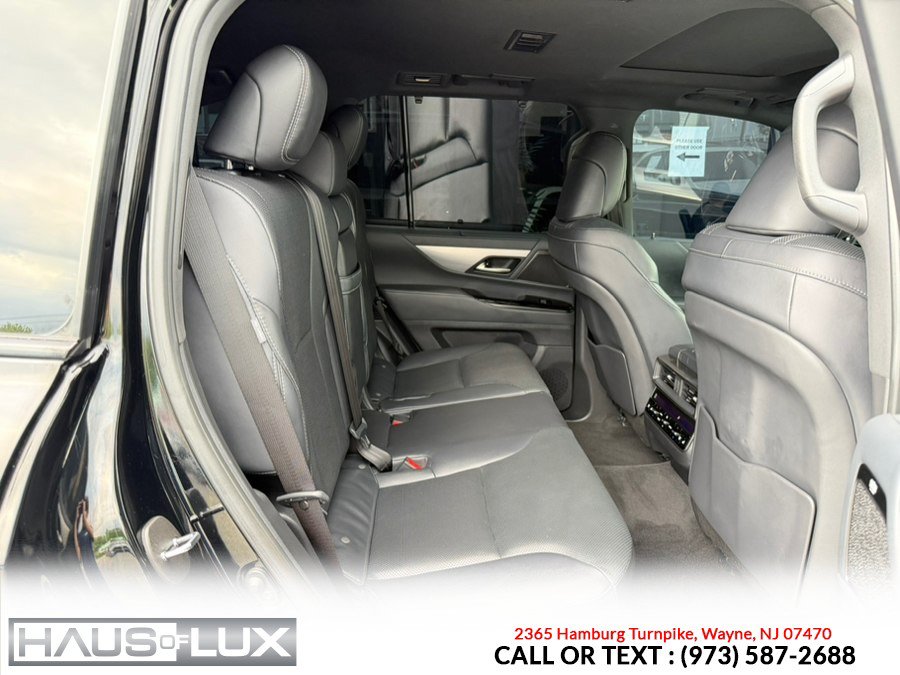 Used 2023 Lexus LX 600 F Sport w/ Accessory Package (Z1) AWD/4WD image 22