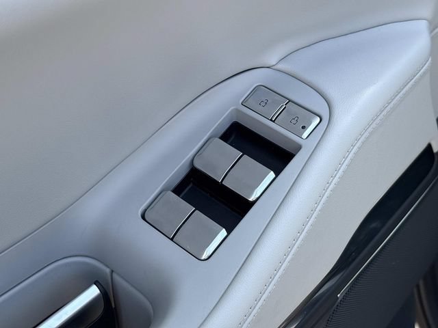 New 2026 Lincoln Navigator L Premier AWD/4WD image 22