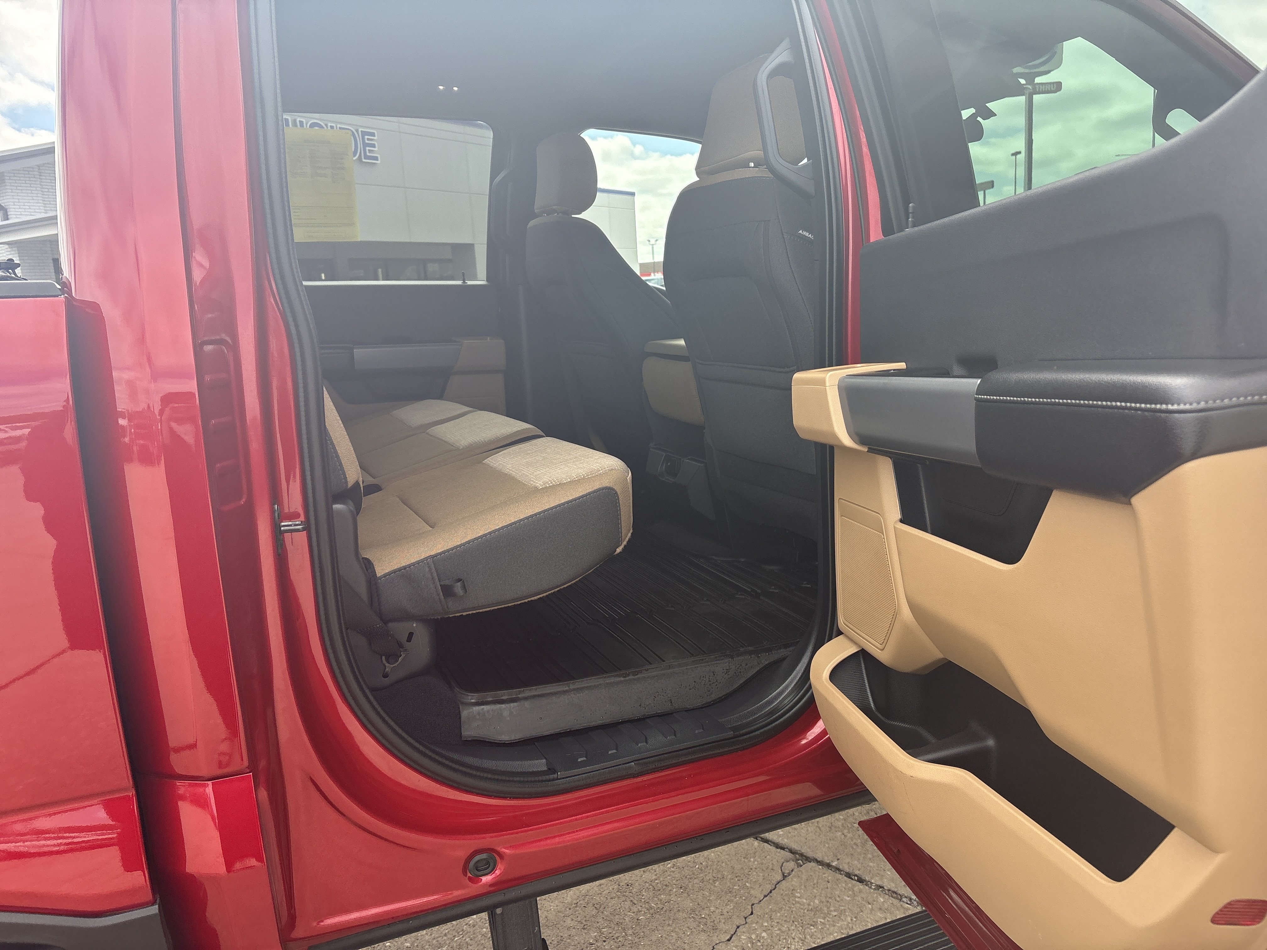Used 2024 Ford F450 XLT w/ 360-Degree Camera Package AWD/4WD image 6