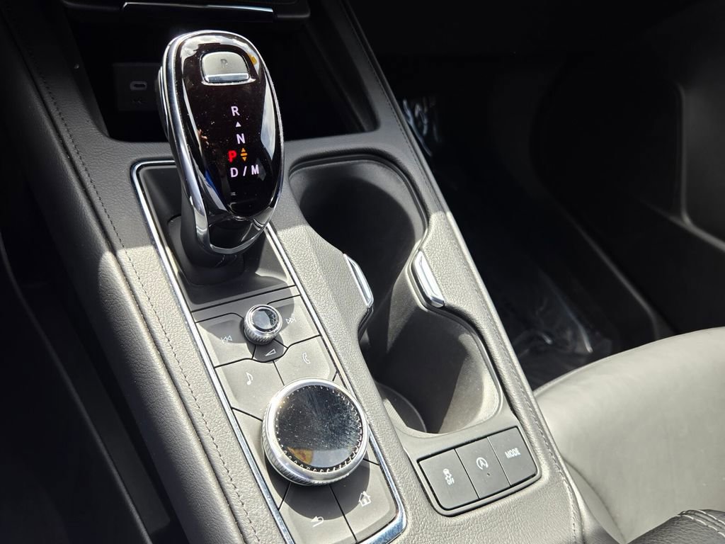 Used 2023 Cadillac XT4 Premium Luxury FWD image 20