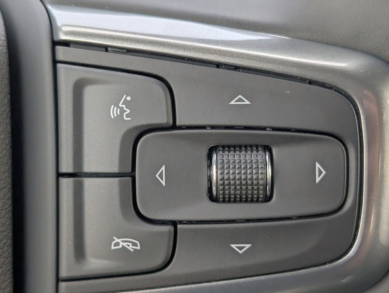 New 2026 Chevrolet Silverado 2500 LTZ w/ LTZ Premium Package image 14