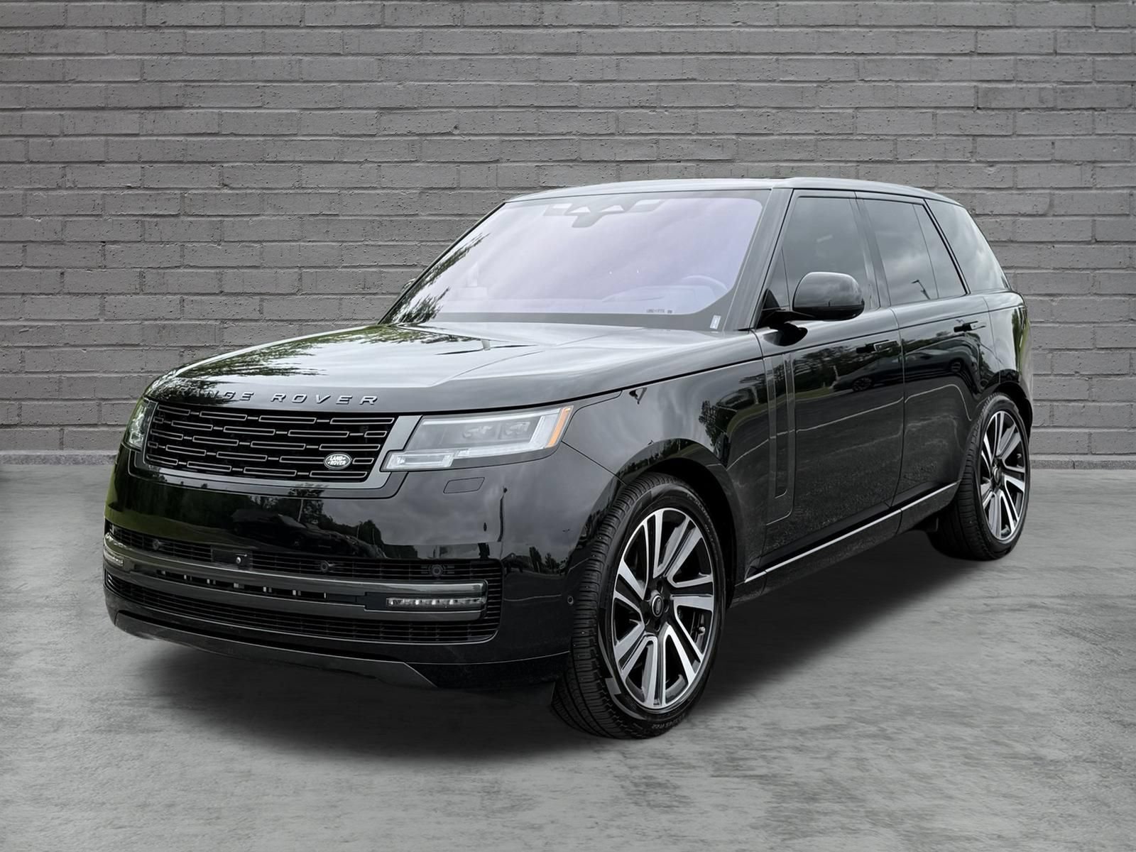 Certified 2023 Land Rover Range Rover SE AWD/4WD image 2