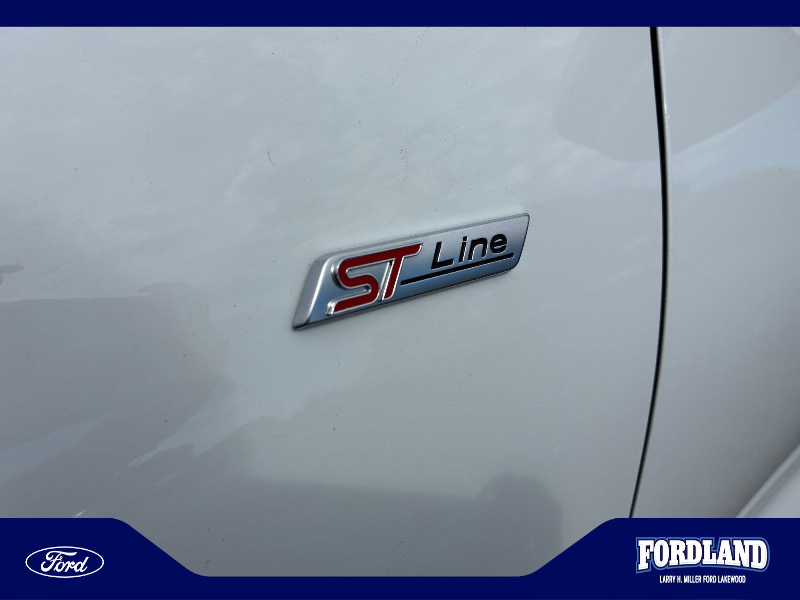 Used 2023 Ford Escape ST-Line AWD/4WD image 23