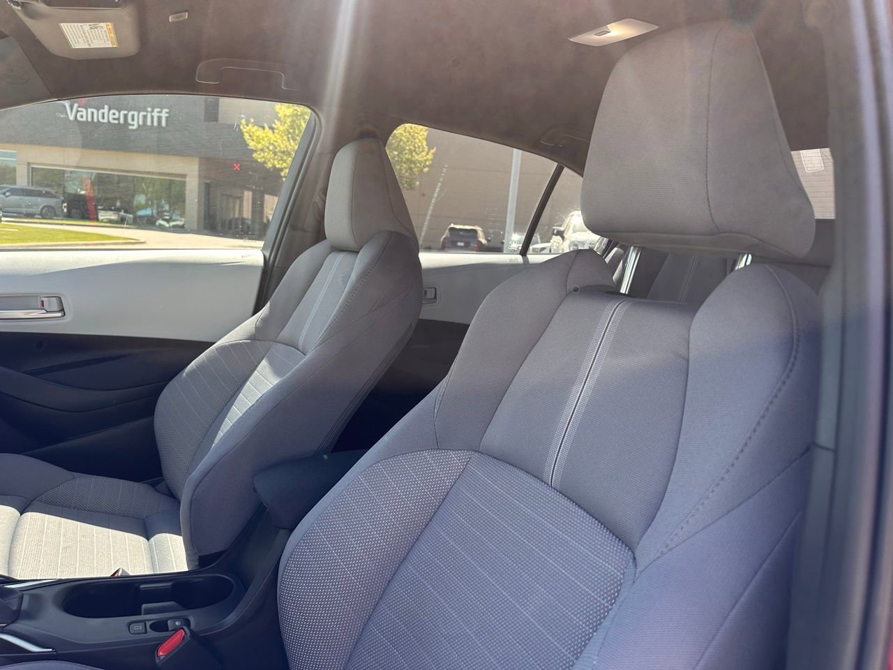 Used 2026 Toyota Corolla SE FWD image 18