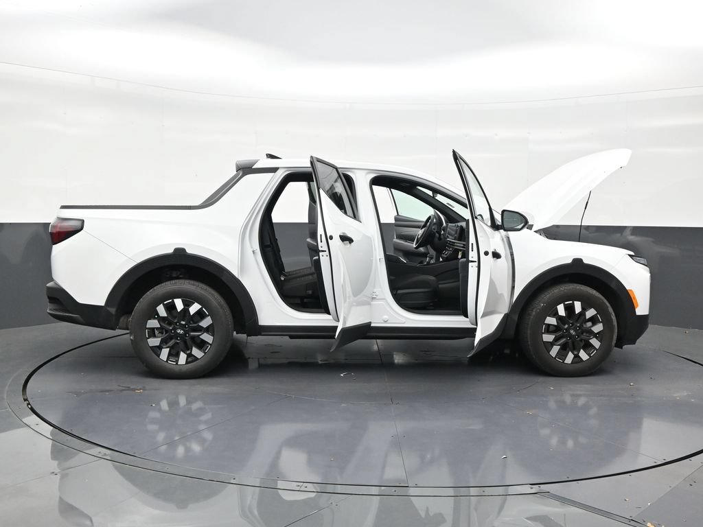 Used 2026 Hyundai Santa Cruz SE FWD image 29
