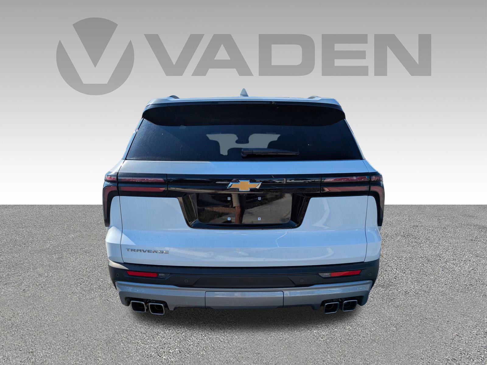 New 2025 Chevrolet Traverse LT w/ Enhanced Driving Package FWD image 23