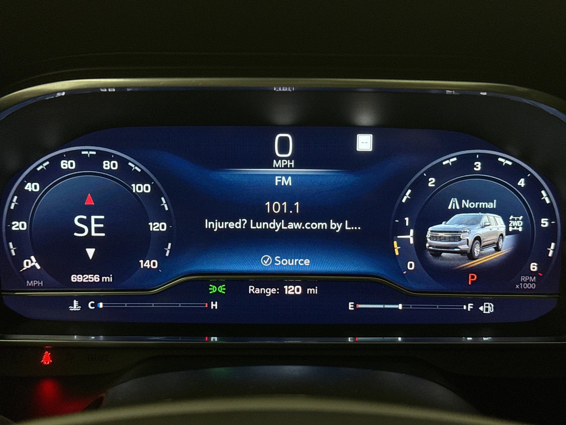 Used 2022 Chevrolet Tahoe RST w/ Sport Performance Package image 13