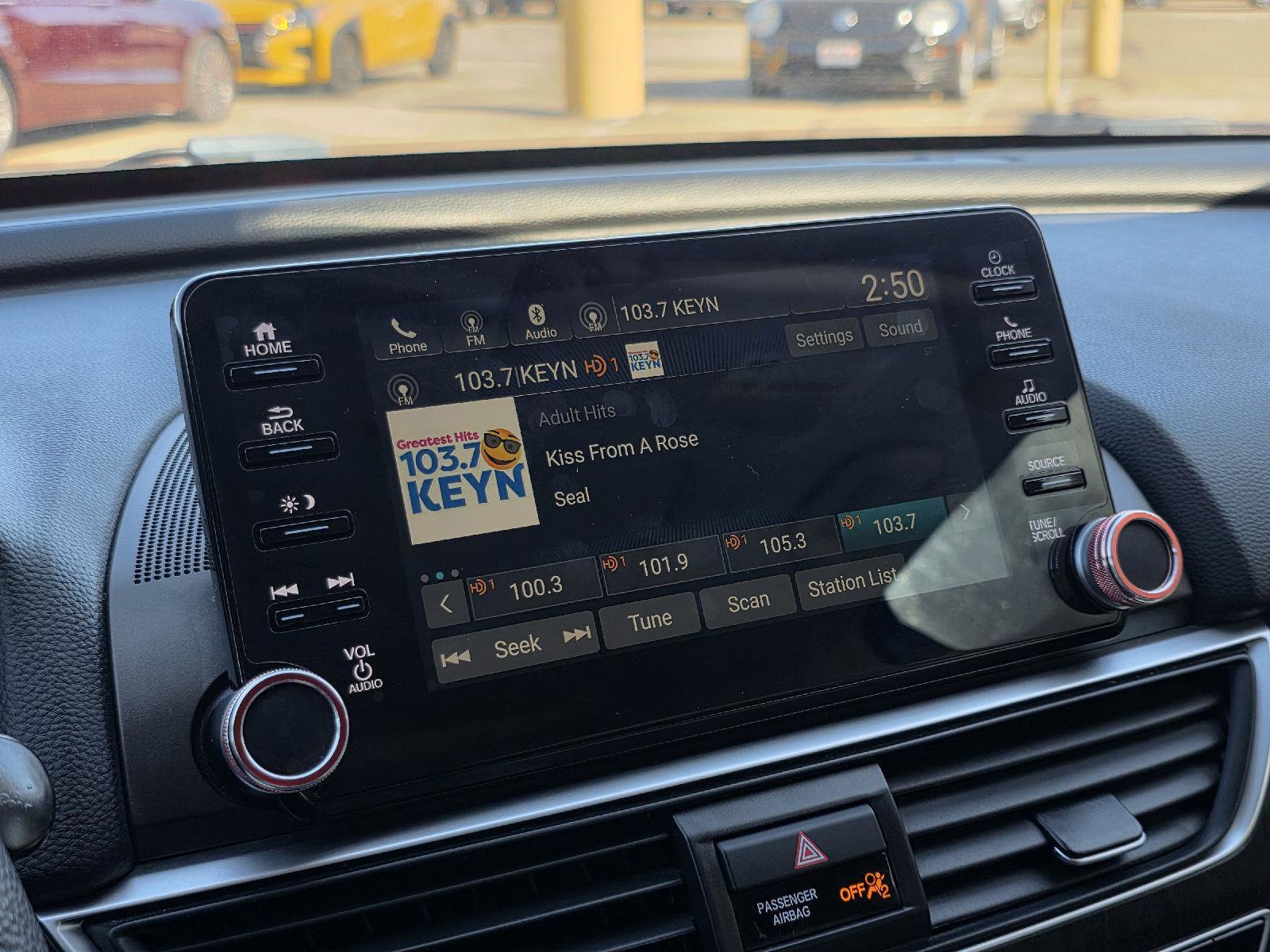 Used 2018 Honda Accord EX image 21