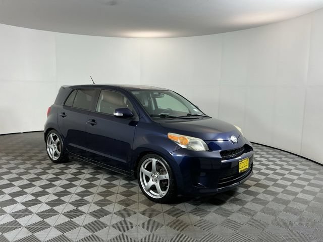 Used 2012 Scion xD FWD image 3
