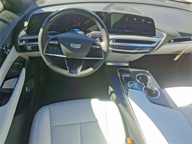 New 2026 Cadillac Lyriq Luxury image 9