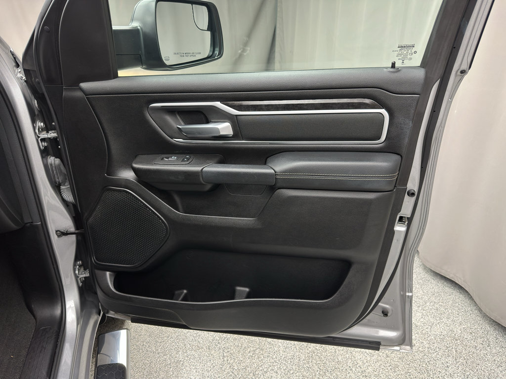 Used 2023 RAM 1500 Big Horn AWD/4WD image 17