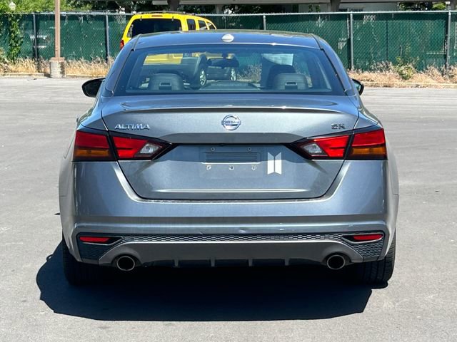 Used 2019 Nissan Altima 2.5 SR FWD image 5