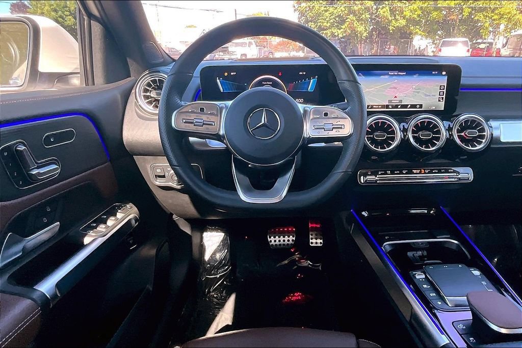 Used 2023 Mercedes-Benz GLB 35 AMG 4MATIC image 7