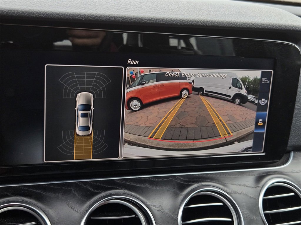 Used 2017 Mercedes-Benz E 300 image 22