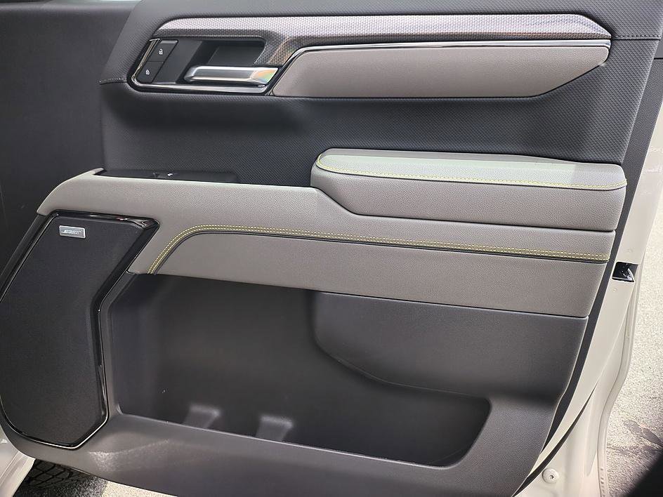 New 2026 Chevrolet Silverado 1500 ZR2 AWD/4WD image 33