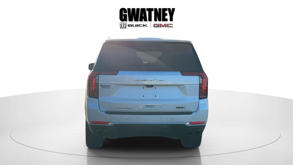 Used 2025 GMC Yukon XL Denali w/ Denali Reserve Package image 5